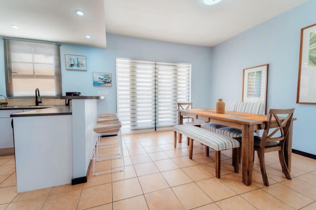 Comfortable House In Tierra Del Sol Resort & Golf Palm Beach Exterior photo