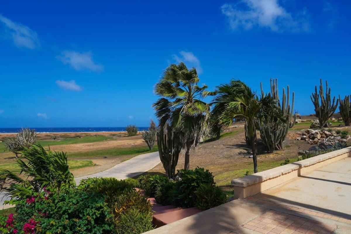 Comfortable House In Tierra Del Sol Resort & Golf Palm Beach Exterior photo
